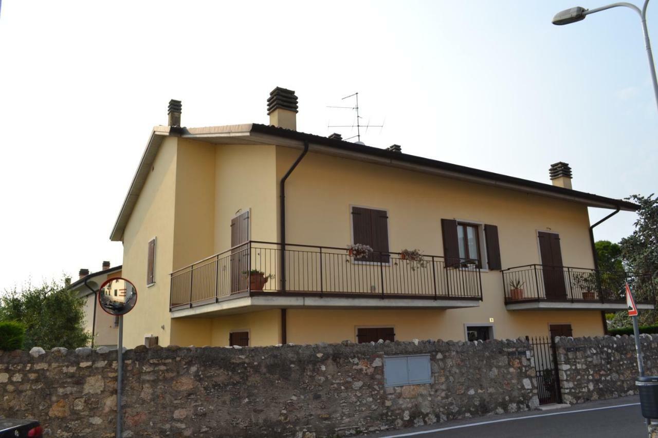 Ferienwohnung Torri Centro Torri Del Benaco Exterior foto